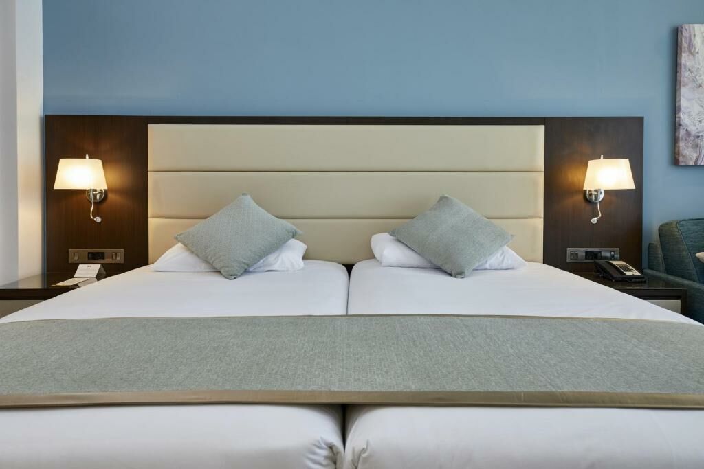 Double Room with partial sea view Рио Дубай